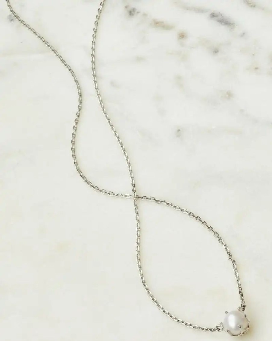 * Kendra Scott Arya Silver Pendant Necklace In White Pearl | Necklaces